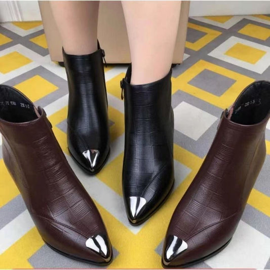 Nuevas botas Martin (botas de cuero repujadas)