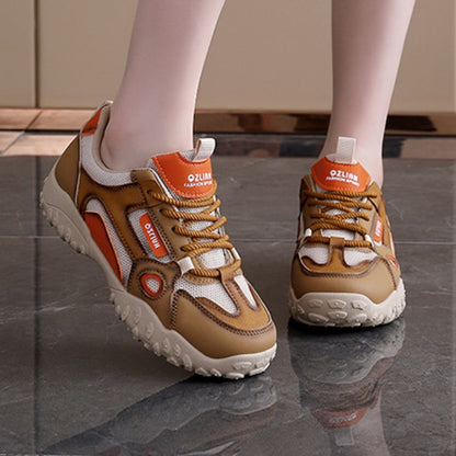 Nuevos zapatos casuales para exteriores