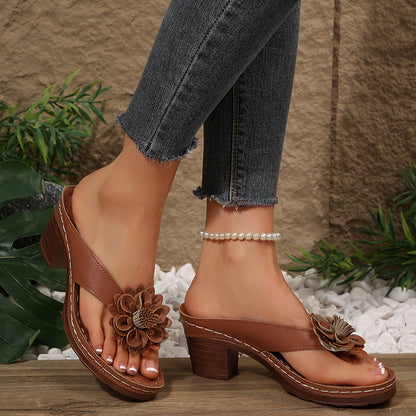 Sandalias de dedo de tacón con flor para mujer