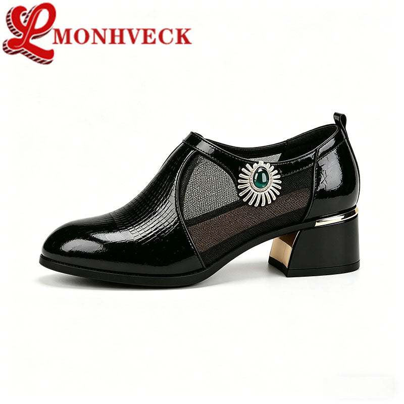 Zapatos de cuero con malla calada