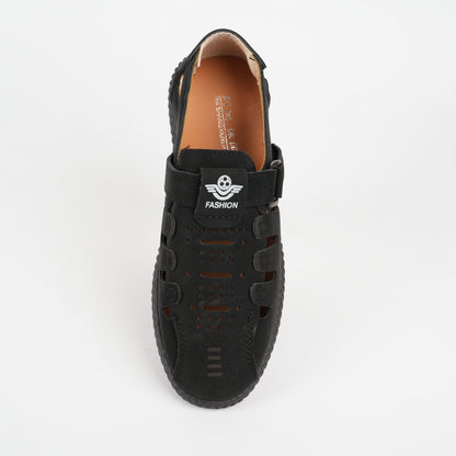 Elegantes sandalias huecas de piel