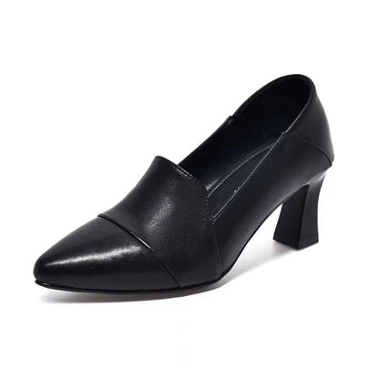 [Cuero genuino] Tacones altos de cuero suave de nuevo estilo.