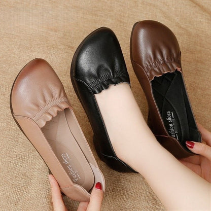 Zapatos planos casuales de cuero suave
