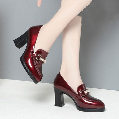 Tacones altos de mujer (rojo vino)