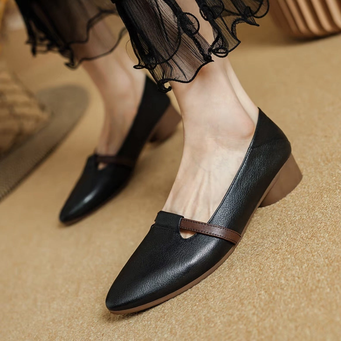Zapatos de tacón bajo de piel de oveja francesa